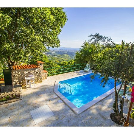 Villa O'Zrna Klis 외부 사진