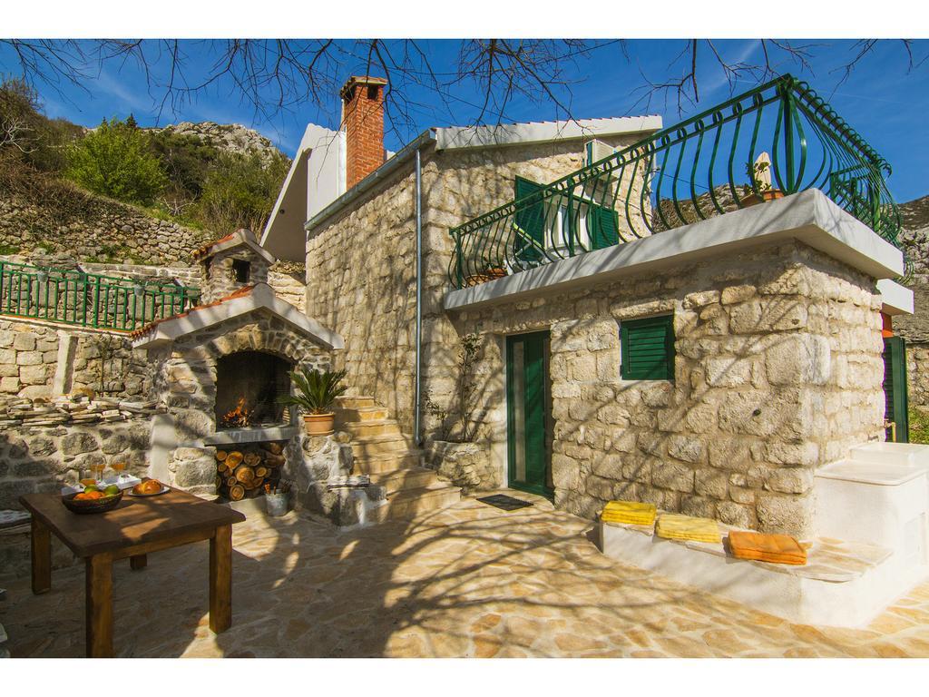 Villa O'Zrna Klis 객실 사진