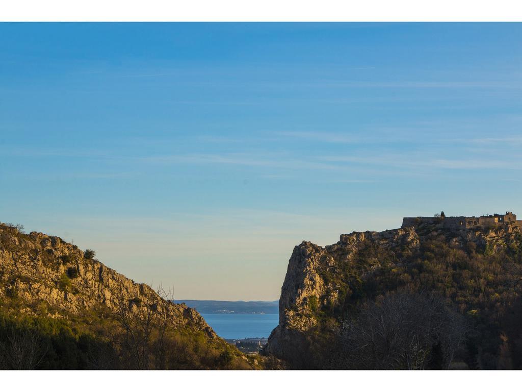Villa O'Zrna Klis 객실 사진