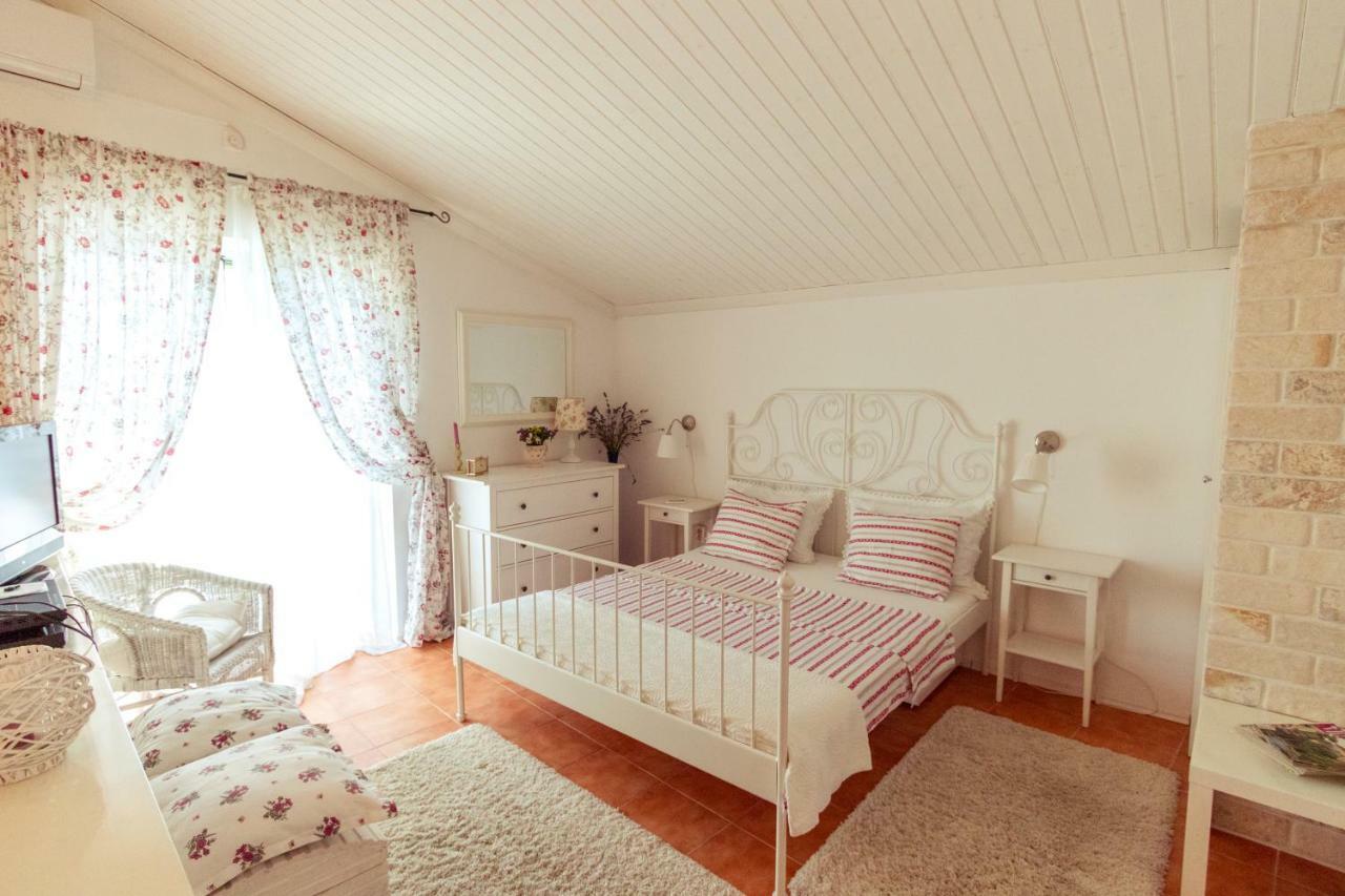 Villa O'Zrna Klis 외부 사진