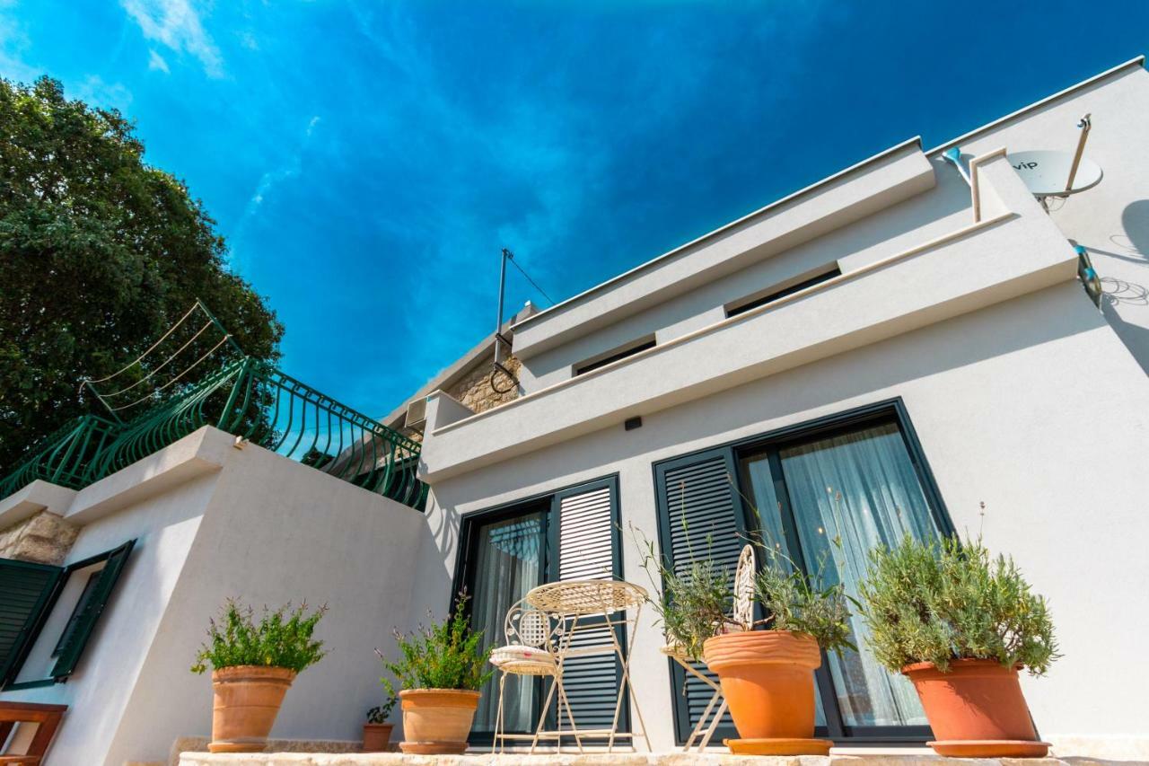 Villa O'Zrna Klis 외부 사진