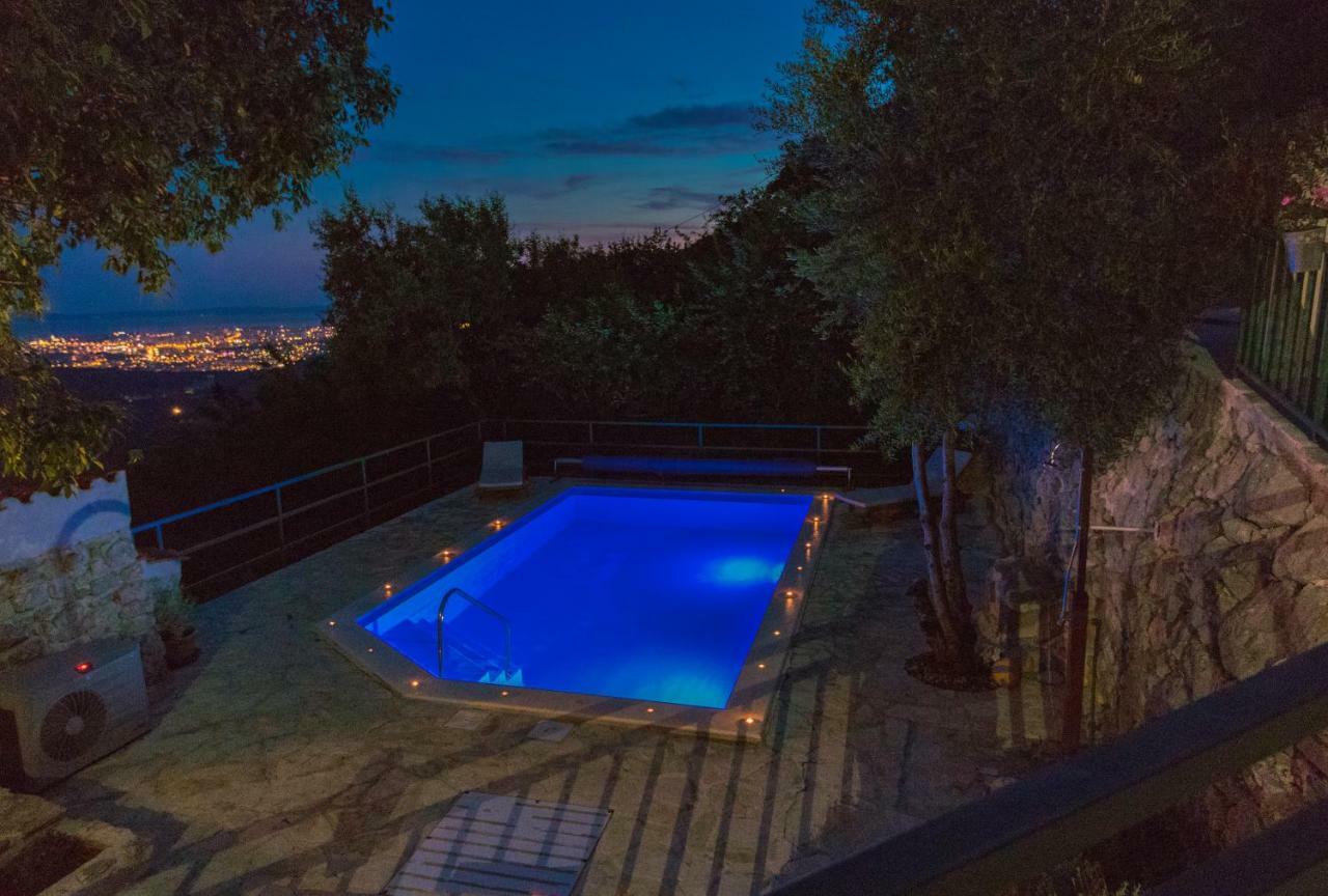 Villa O'Zrna Klis 외부 사진